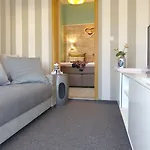 Strandhotel Louisa & Appartementhaeuser Josephine Und Christine Apartamento 4*