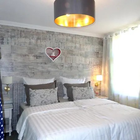Strandhotel Louisa & Appartementhaeuser Josephine Und Christine Apartment 4*
