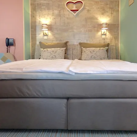 Strandhotel Louisa & Appartementhaeuser Josephine Und Christine Apartman