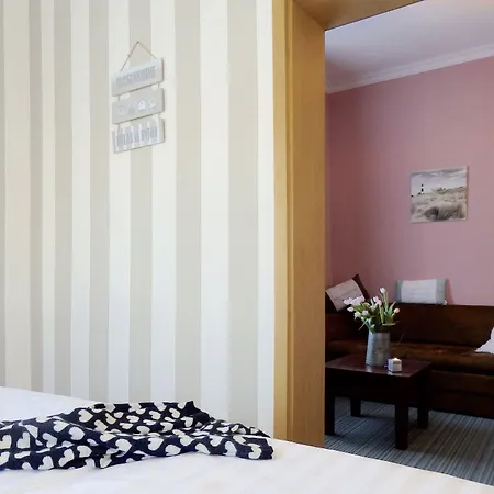 Strandhotel Louisa & Appartementhaeuser Josephine Und Christine Apartman 4*