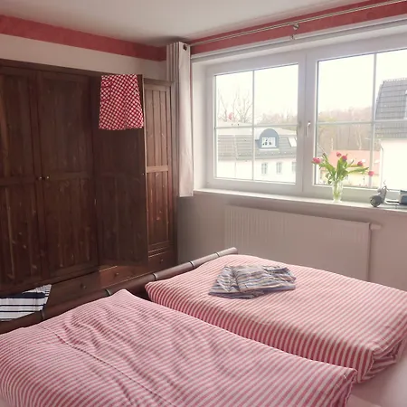 Strandhotel Louisa & Appartementhaeuser Josephine Und Christine Apartman Juliusruh