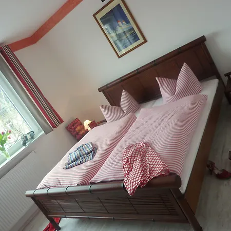 Strandhotel Louisa & Appartementhaeuser Josephine Und Christine Apartman Juliusruh