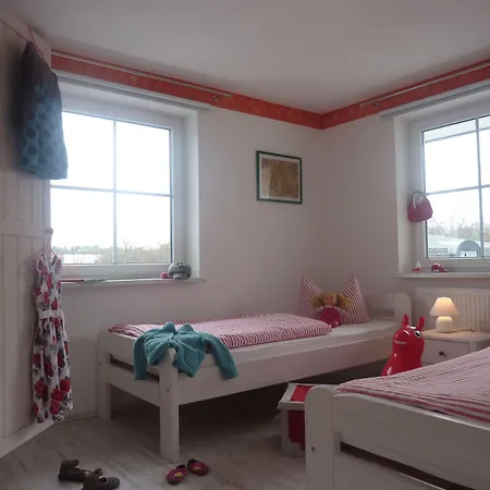 Strandhotel Louisa & Appartementhaeuser Josephine Und Christine Apartman Juliusruh