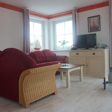 Strandhotel Louisa & Appartementhaeuser Josephine Und Christine Juliusruh