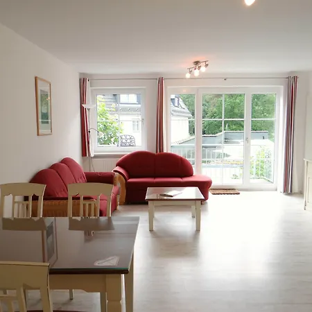 Strandhotel Louisa & Appartementhaeuser Josephine Und Christine Juliusruh