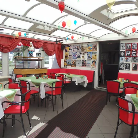 Apartman Strandhotel Louisa & Appartementhaeuser Josephine Und Christine Juliusruh