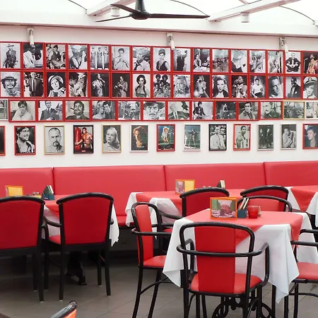 Strandhotel Louisa & Appartementhaeuser Josephine Und Christine Apartman