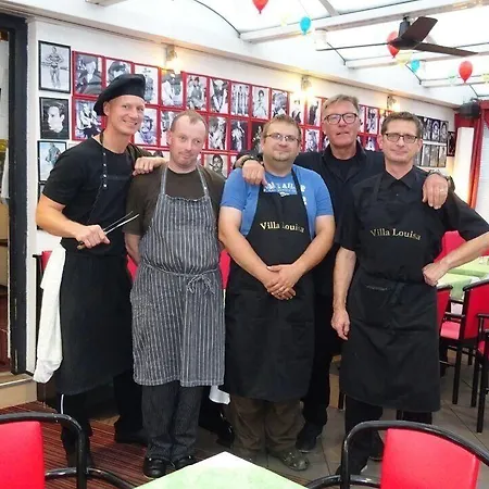 Strandhotel Louisa & Appartementhaeuser Josephine Und Christine Apartman Juliusruh